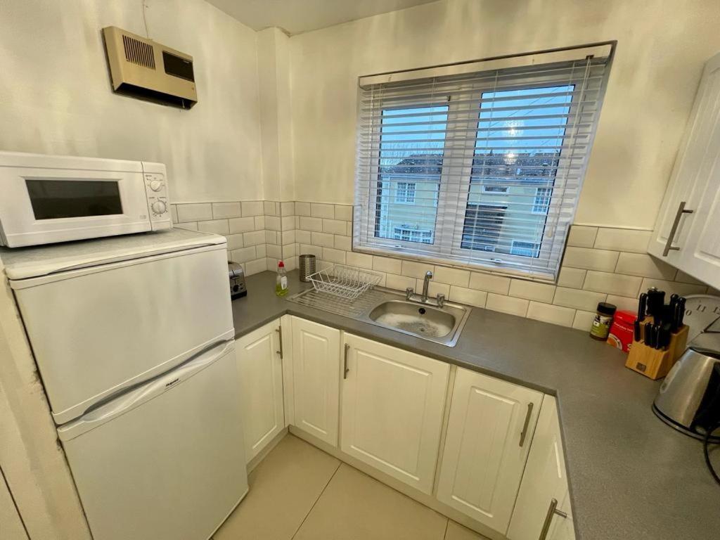 Bishop'S Gate Apartment 런던데리 외부 사진